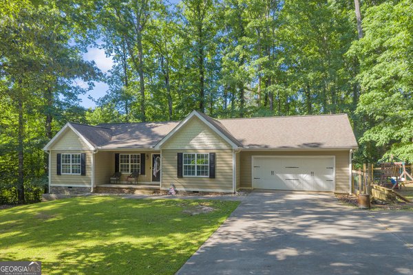 211 Normandy Trail Lavonia