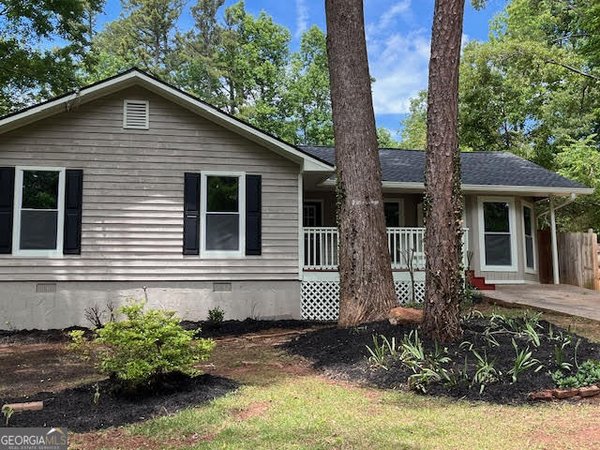 723 Lookout Pointe, Lawrenceville