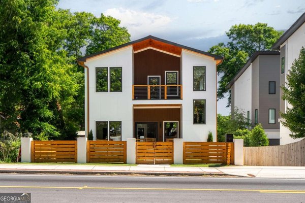 1927 Memorial Drive, Atlanta