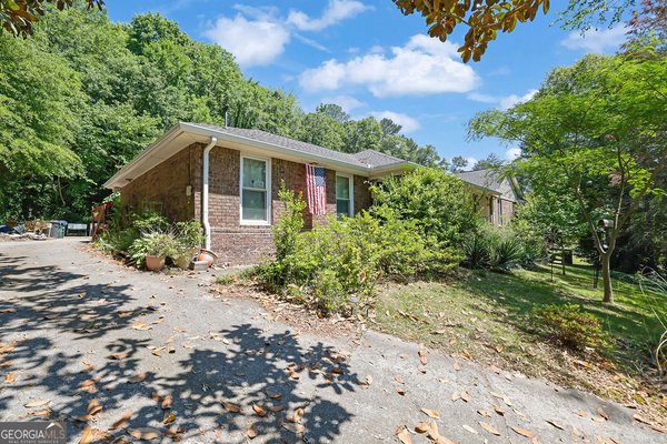 650 Riverside Road, Roswell