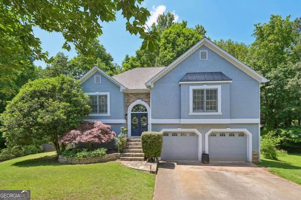 421 Middle Valley Lane, Woodstock