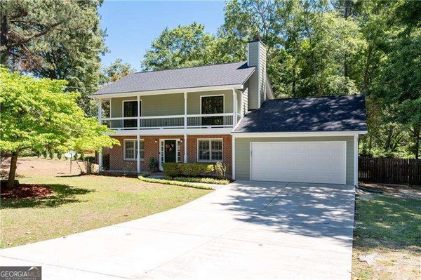 2526 Ashworth Lake Road Snellville