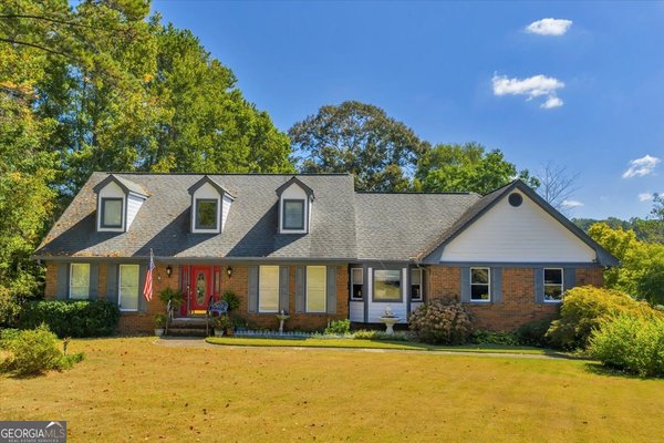 5011 West Lake Drive, Conyers