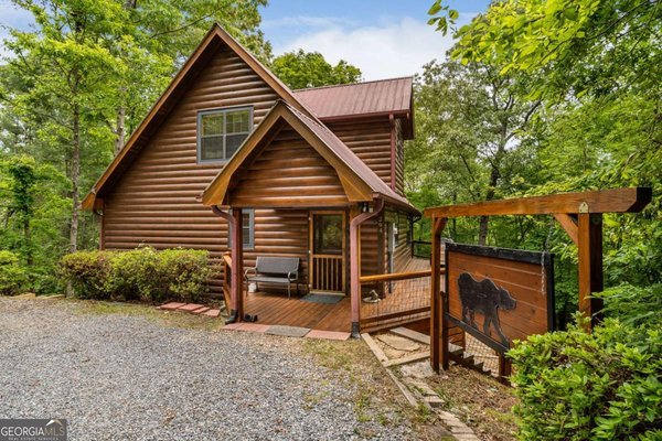 294 Oakwood Trail Mineral Bluff