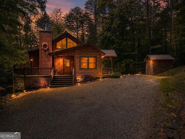 284 The Woods Road Mineral Bluff