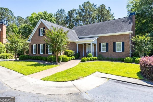 115 Covington Place Macon
