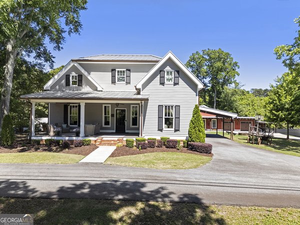 527 Main Street, Suwanee