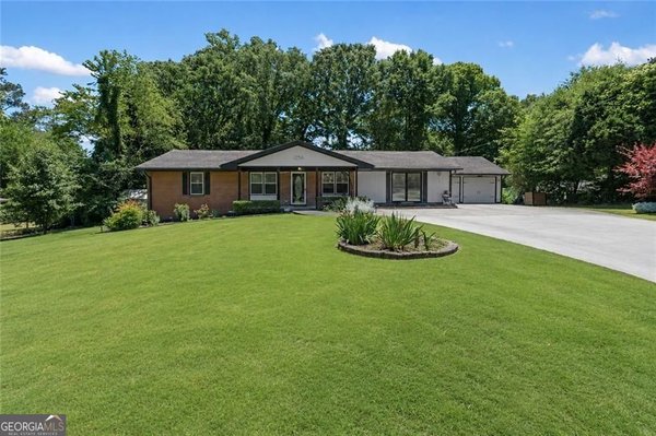 1256 Cherokee Trail, Lawrenceville