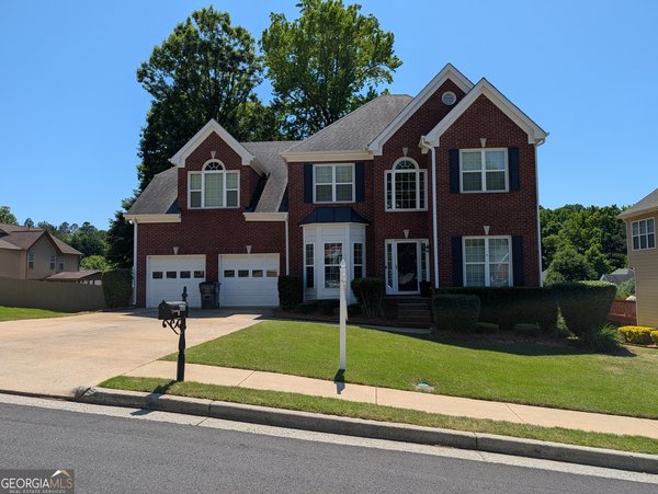 3059 Savannah Walk Lane, Suwanee