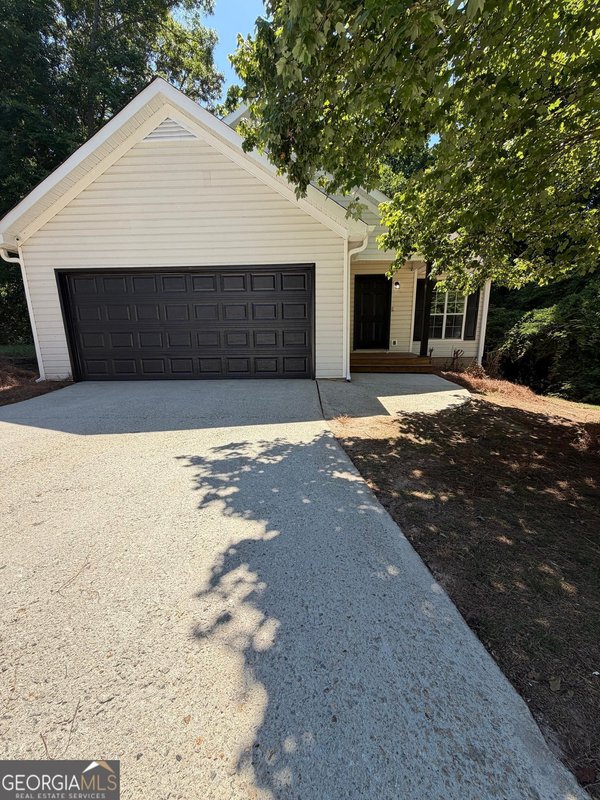930 Sweetwater Way, McDonough