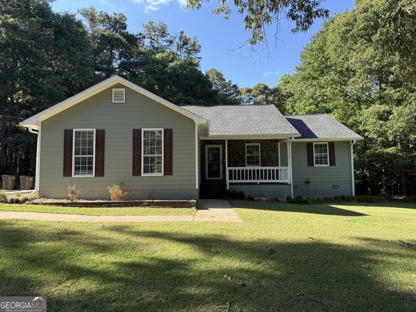 415 Jana Lane, McDonough
