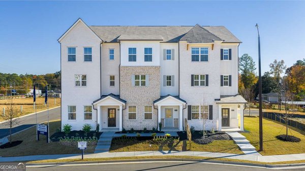 6151 Honeybell Alley Mableton