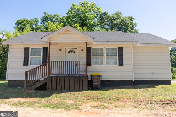 53 Washington Drive, Forsyth
