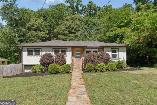 2607 Hatfield Circle, Atlanta