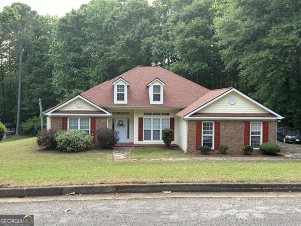 135 Taylor Len Drive, Lagrange