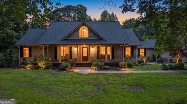 96 Oakridge Lane, Ellijay