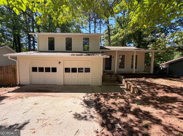 817 Greenhedge Way, Stone Mountain
