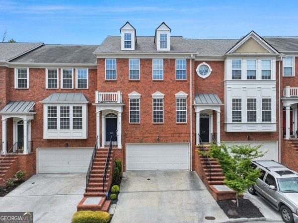 5010 Foxfield Trace, Atlanta