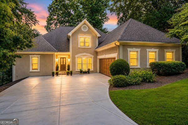 5640 Sandown Way, Johns Creek
