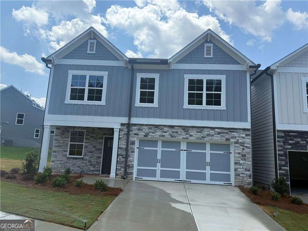 352 Lakeside Court Canton
