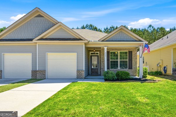 515 Vandenburg Drive, Villa Rica