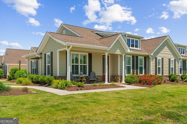 383 Pacer Lane, Dalton