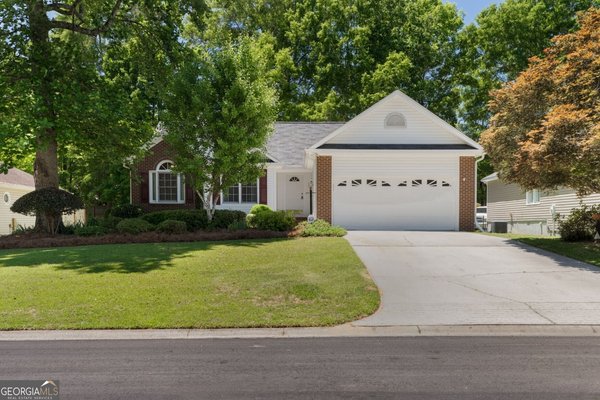 226 Autumn Trace Court Macon