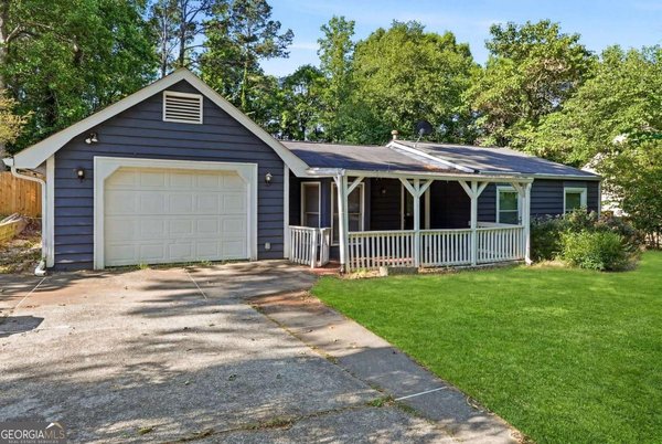 2611 Ramblewood Court Acworth