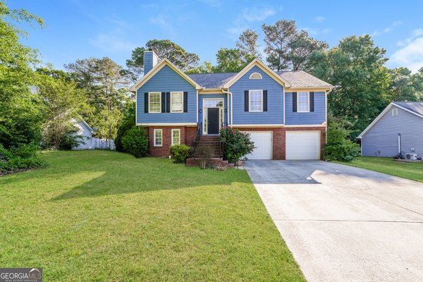 2740 Tradd Court Snellville