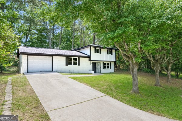 2960 Harper Valley Drive, South Fulton