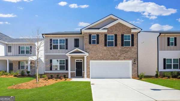 183 White Spruce Way, Newnan