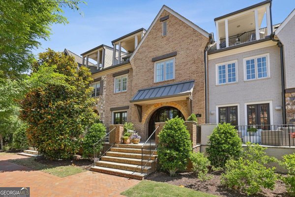 93 Canton Street Alpharetta