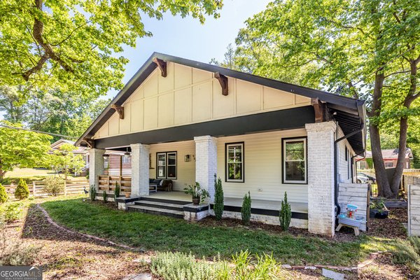 908 Cascade Avenue, Atlanta