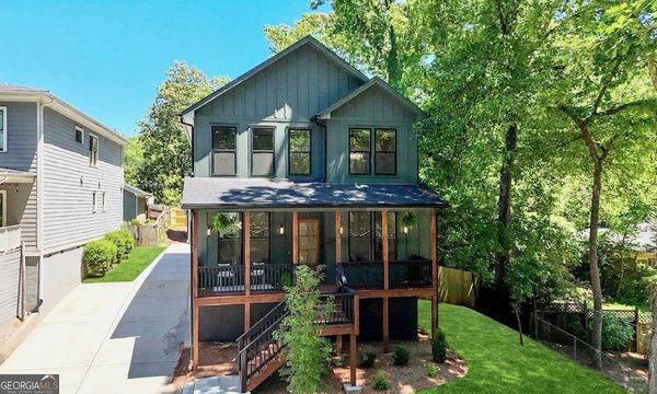 17 Lakeview Drive, Atlanta