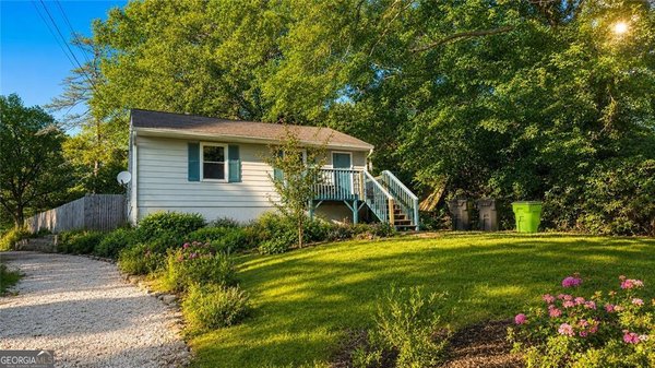 1092 Mable Street Mableton