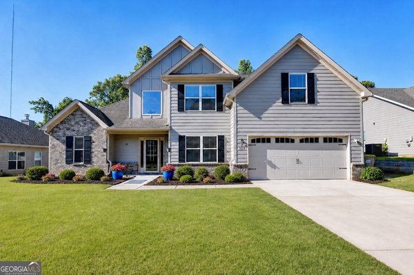 329 Kensington Trace Bethlehem