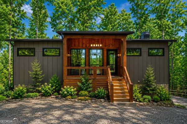 57 Deerfield Lane, Blue Ridge