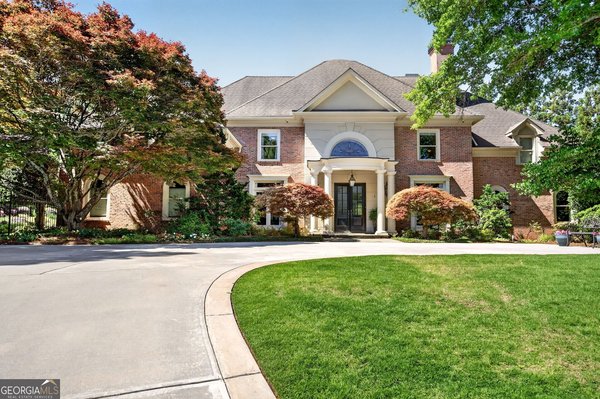 740 Riley Place, Sandy Springs