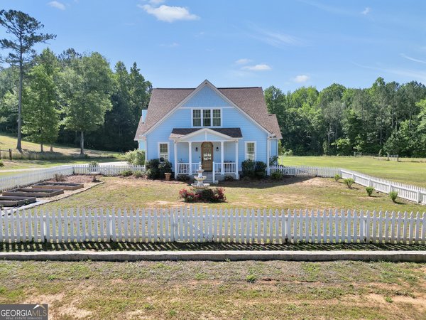 200 Douglas Creek Road, Flovilla