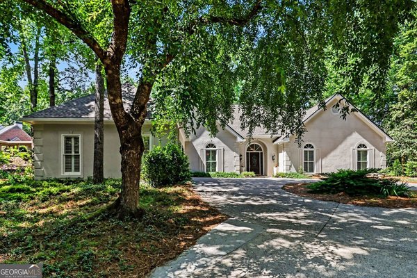 2565 Fairview Drive, Cumming