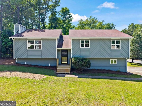 4899 Hawk Trail Marietta