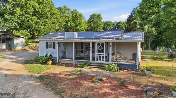 1786 Preacher Campbell Road, Clarkesville