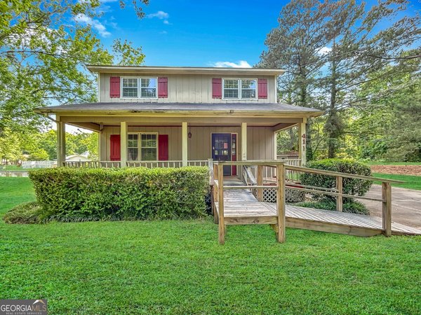 411 Edgewater Circle Macon