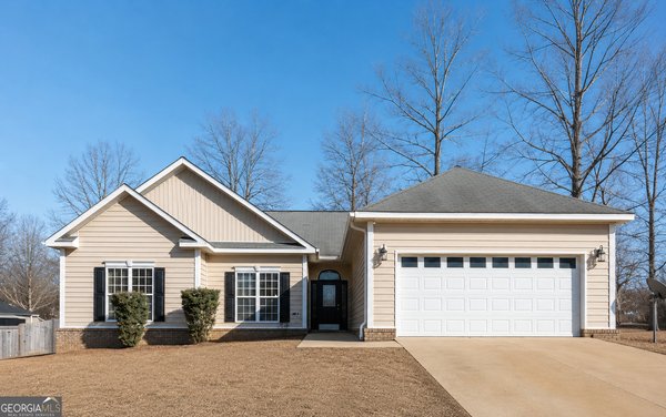 302 Appling Way, Byron