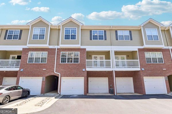 5112 Woodland Lane Alpharetta