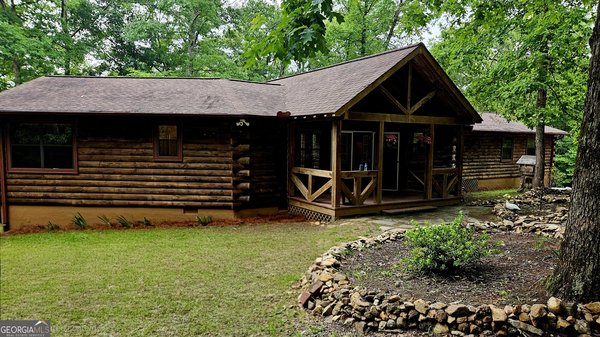 3857 Gumlog Road, Young Harris
