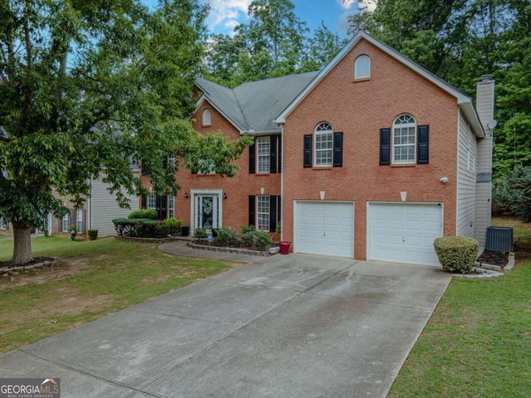 6042 Fairington Farms Lane Lithonia