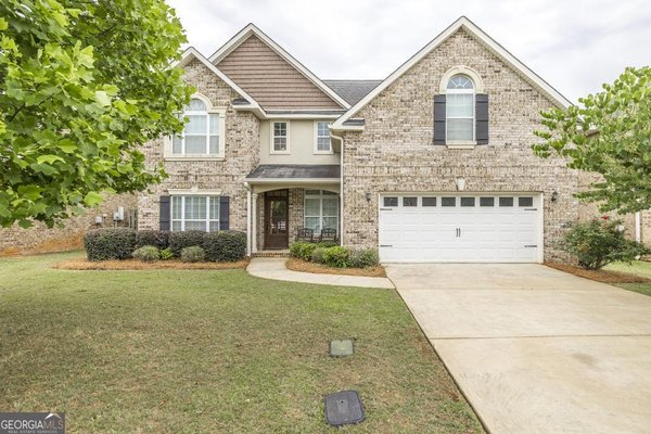 110 Regency Court, Warner Robins