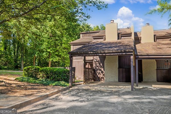 44 Cobblestone Creek Peachtree City