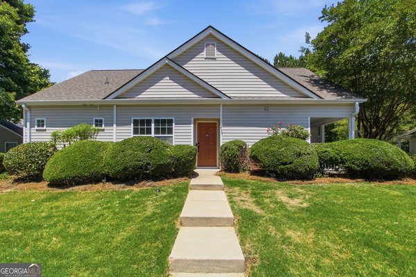 220 Hiawassee Drive, Woodstock